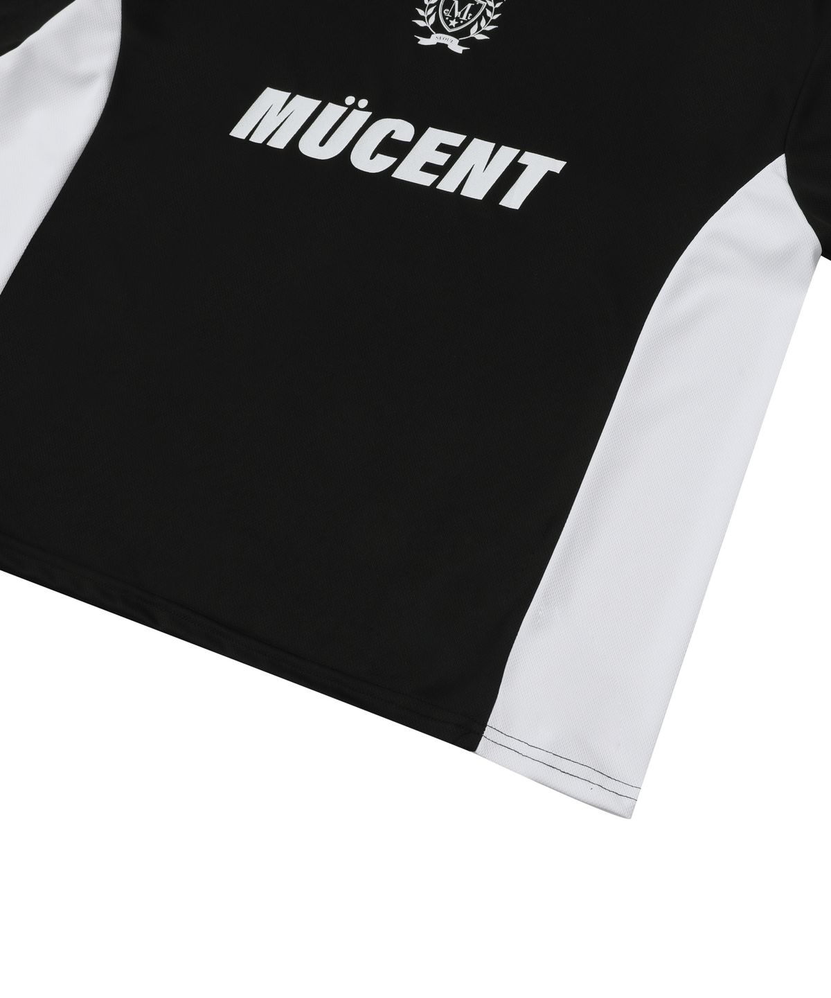 무센트(MUCENT) 싸커 유니폼 풋볼 스포티 메쉬 반팔 티 (블랙, 화이트)
