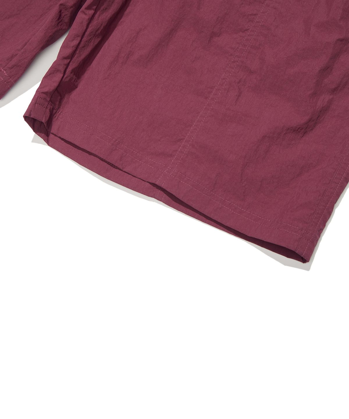 브라운브레스(BROWNBREATH) TAG NYLON SHORTS - BURGUNDY