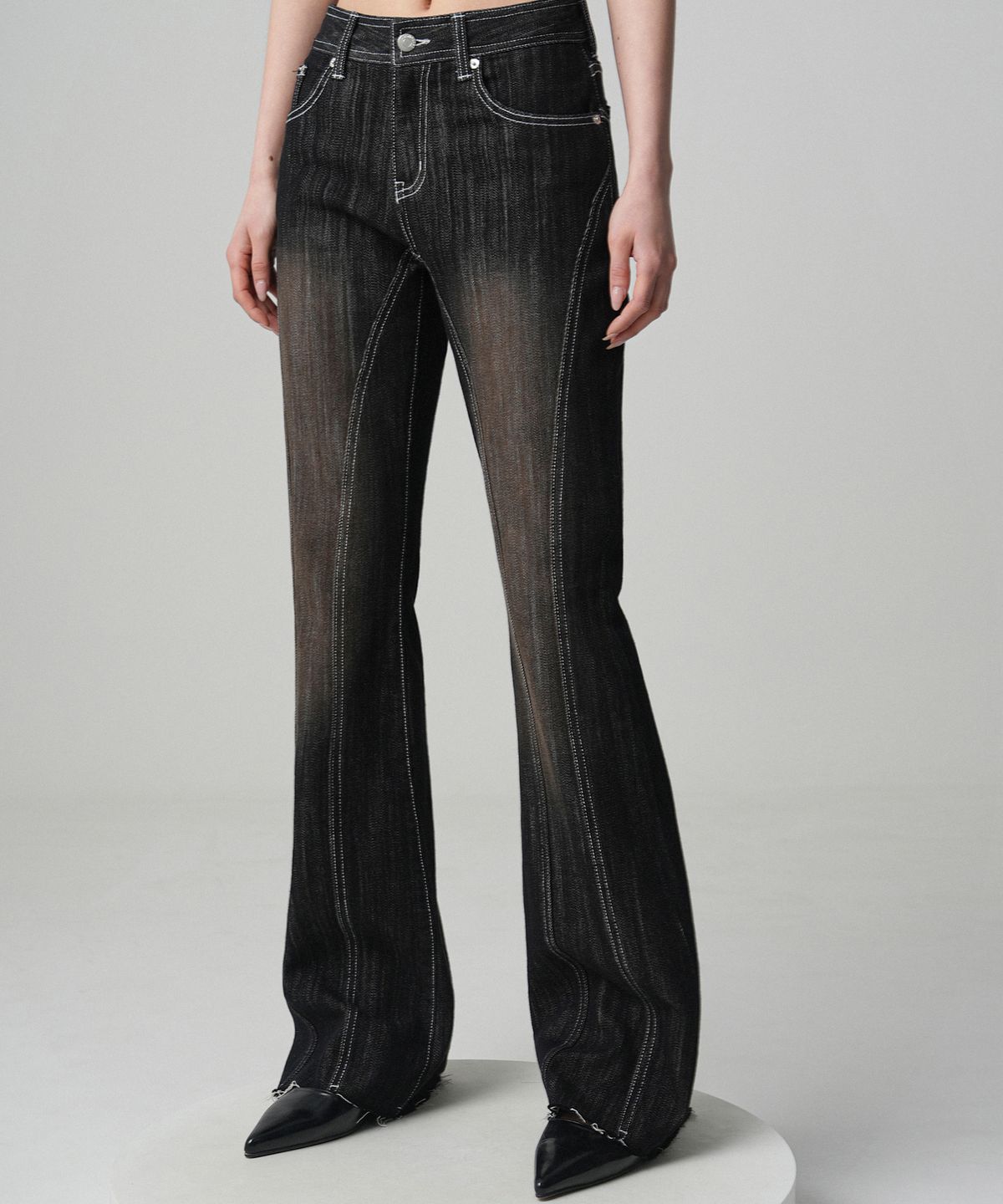 어반드레스(AVANDRESS) Thin Bootscut Pants WASHING BLUE