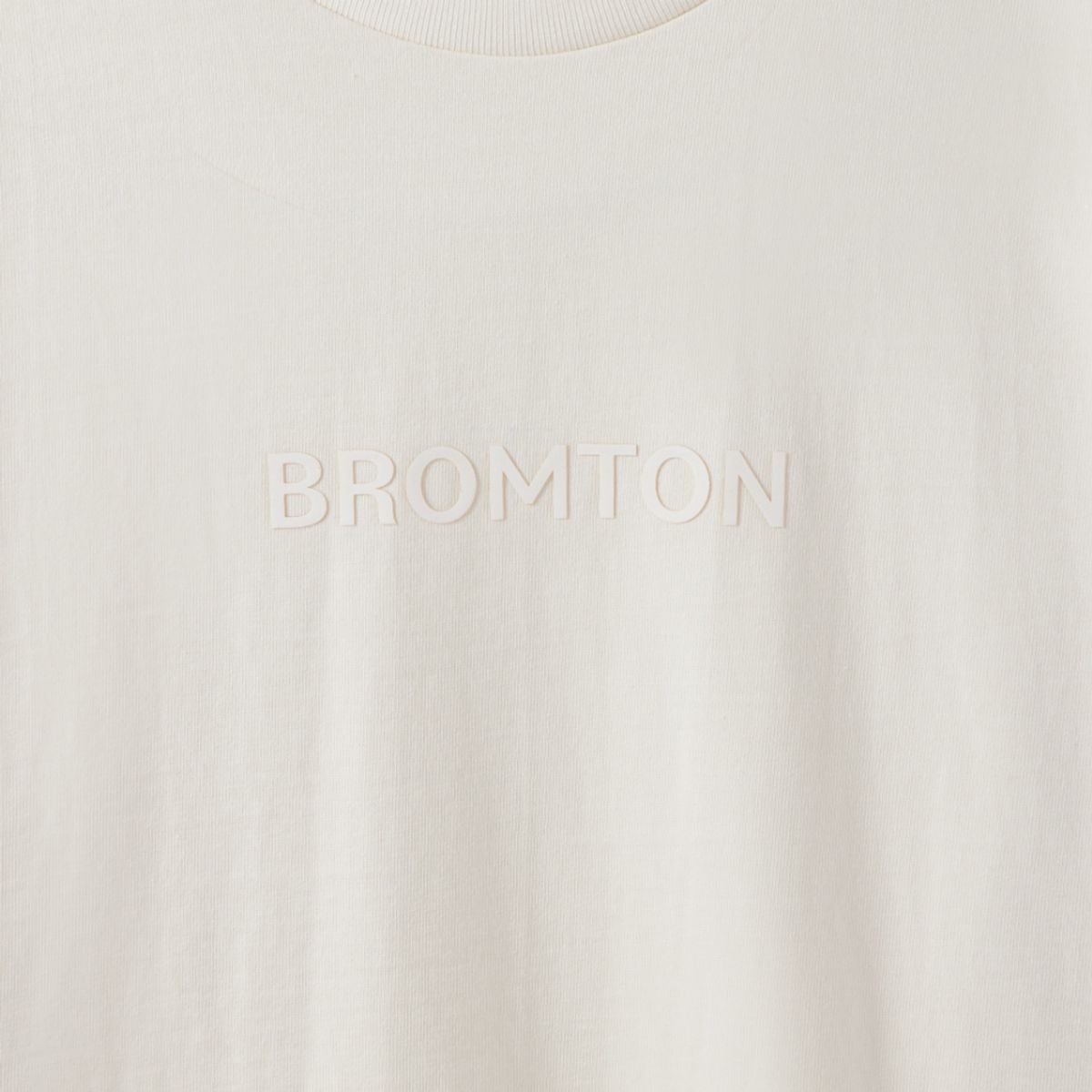 브롬톤 런던(BROMPTON LONDON) 1975 BROMPTON LOGO T-SHIRT - IVORY (P242UTS411)