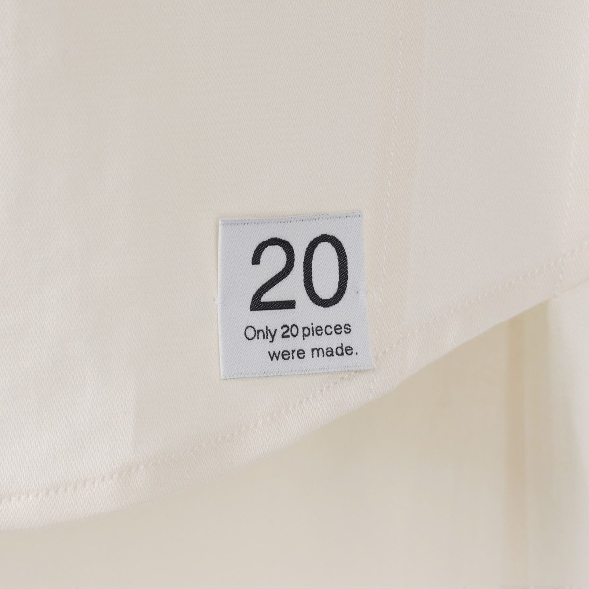 래코드(RECODE) Backward Layered Shirt_RQSAS24552IVX