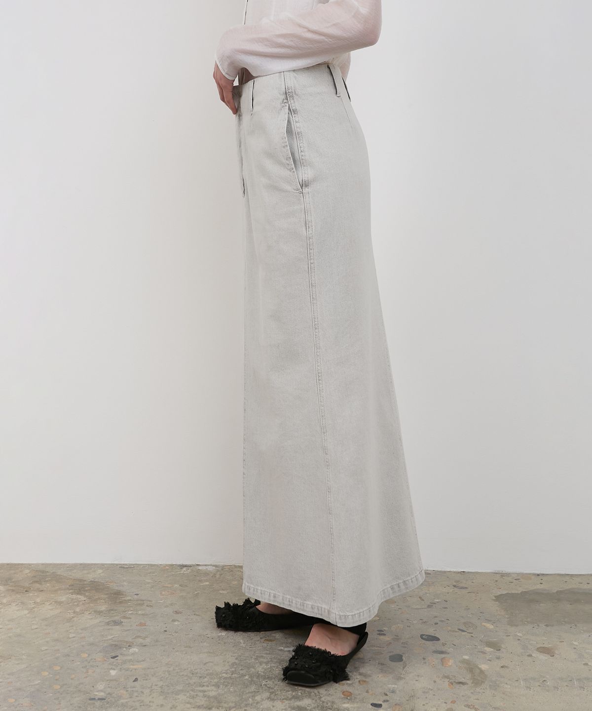 로우타이드(LOW TIDE) DENIM MAXI SKIRT [GREY]