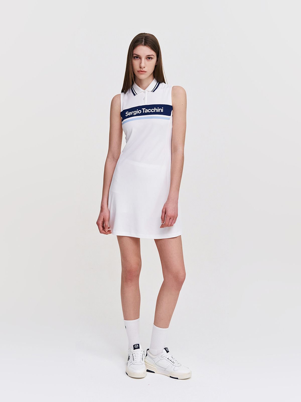 세르지오 타키니(SERGIO TACCHINI) W 고트 플레어 카라넥 슬리브리스 드레스 (White)