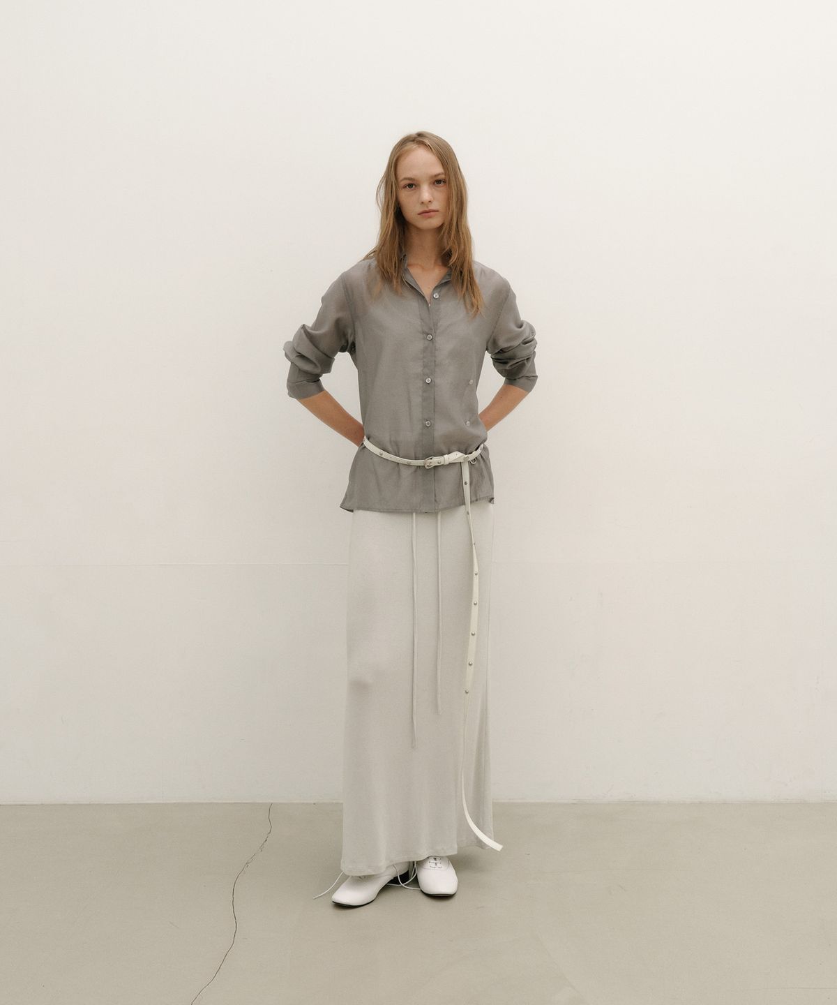 로우타이드(LOW TIDE) STUD LONG BELT [WHITE]