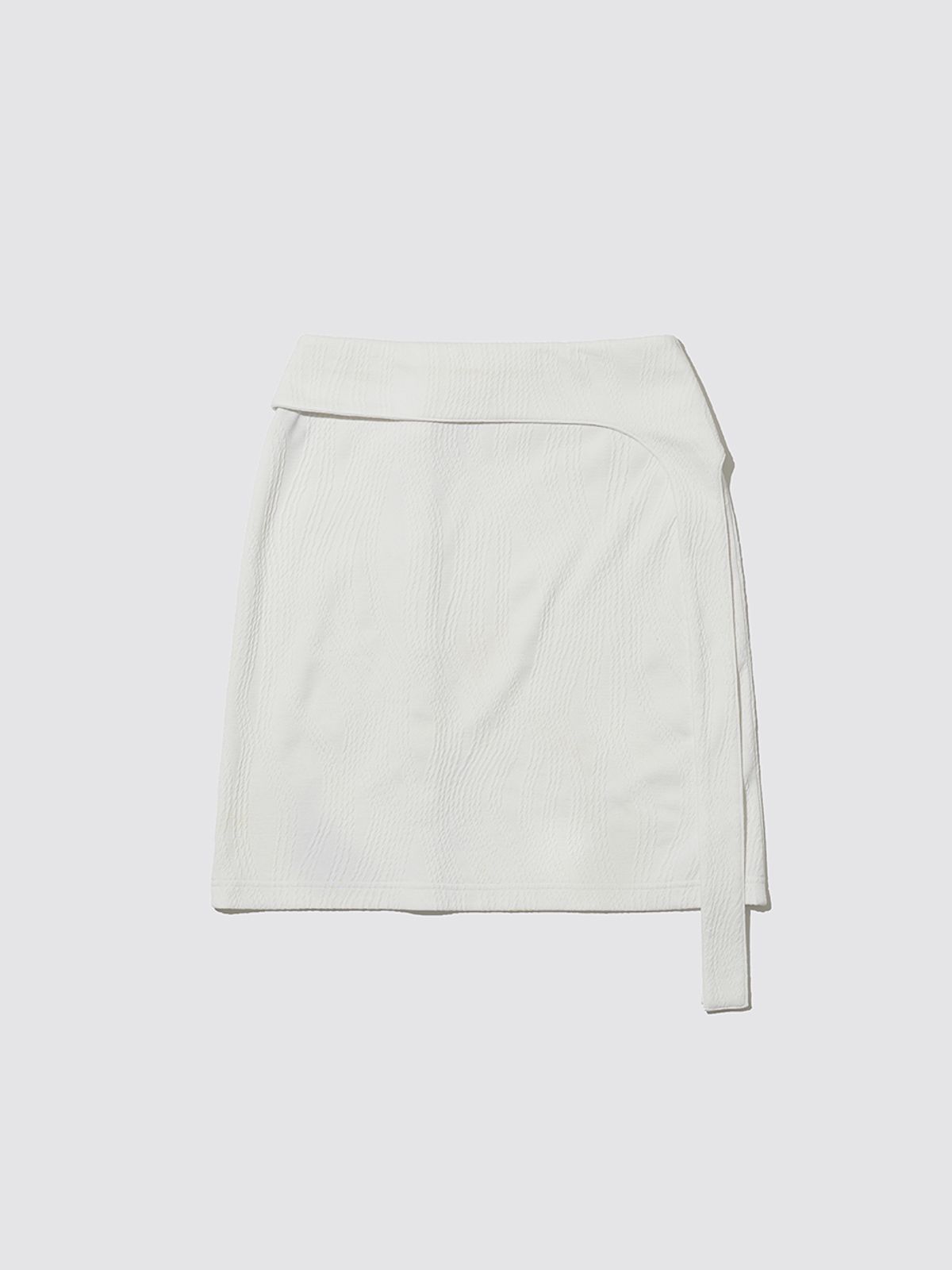 민더리(MEENDERI) JACQUARD BUTTON SKIRT - WHITE