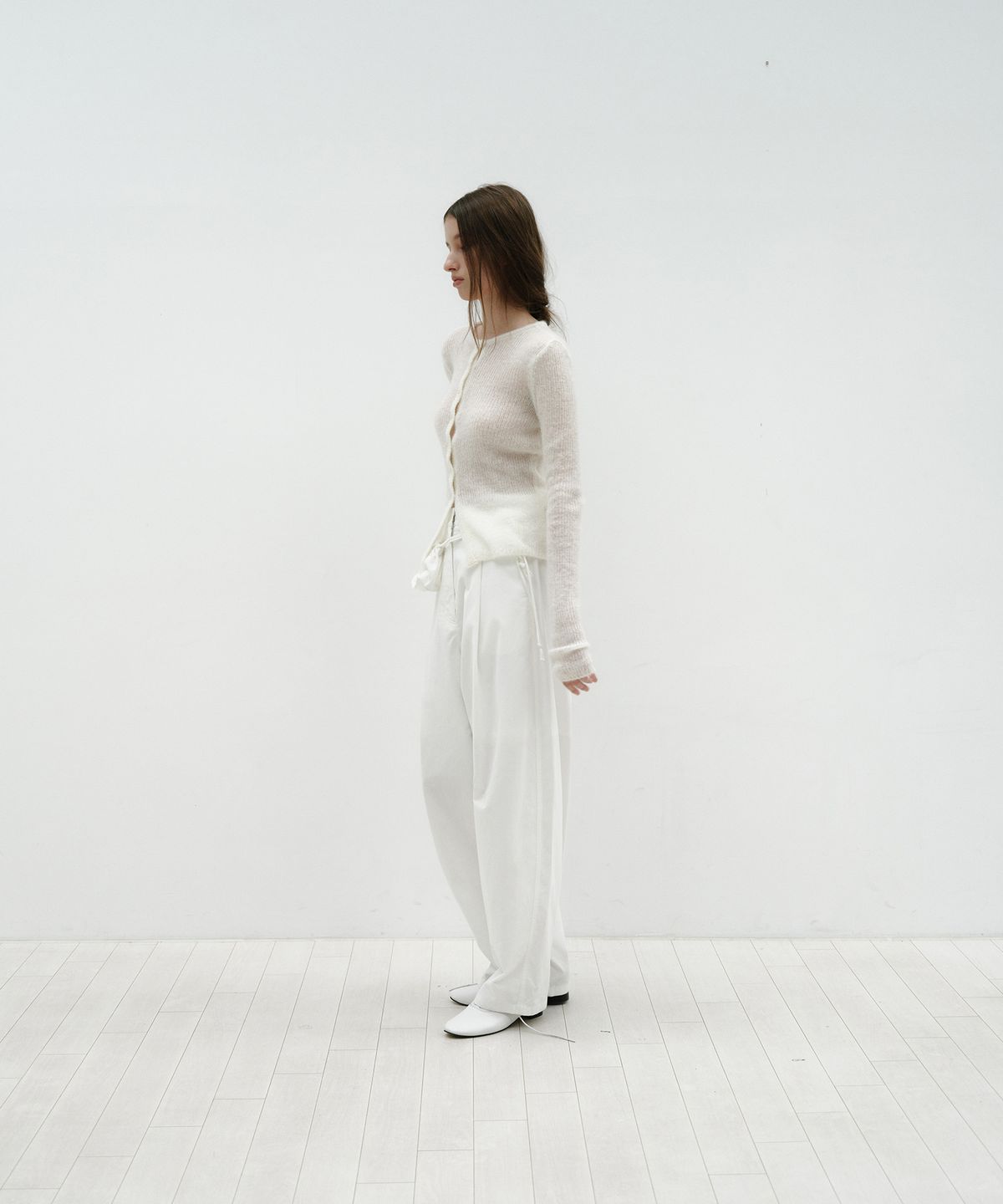 로우타이드(LOW TIDE) ALPACA HAND WARMER KNIT [IVORY]