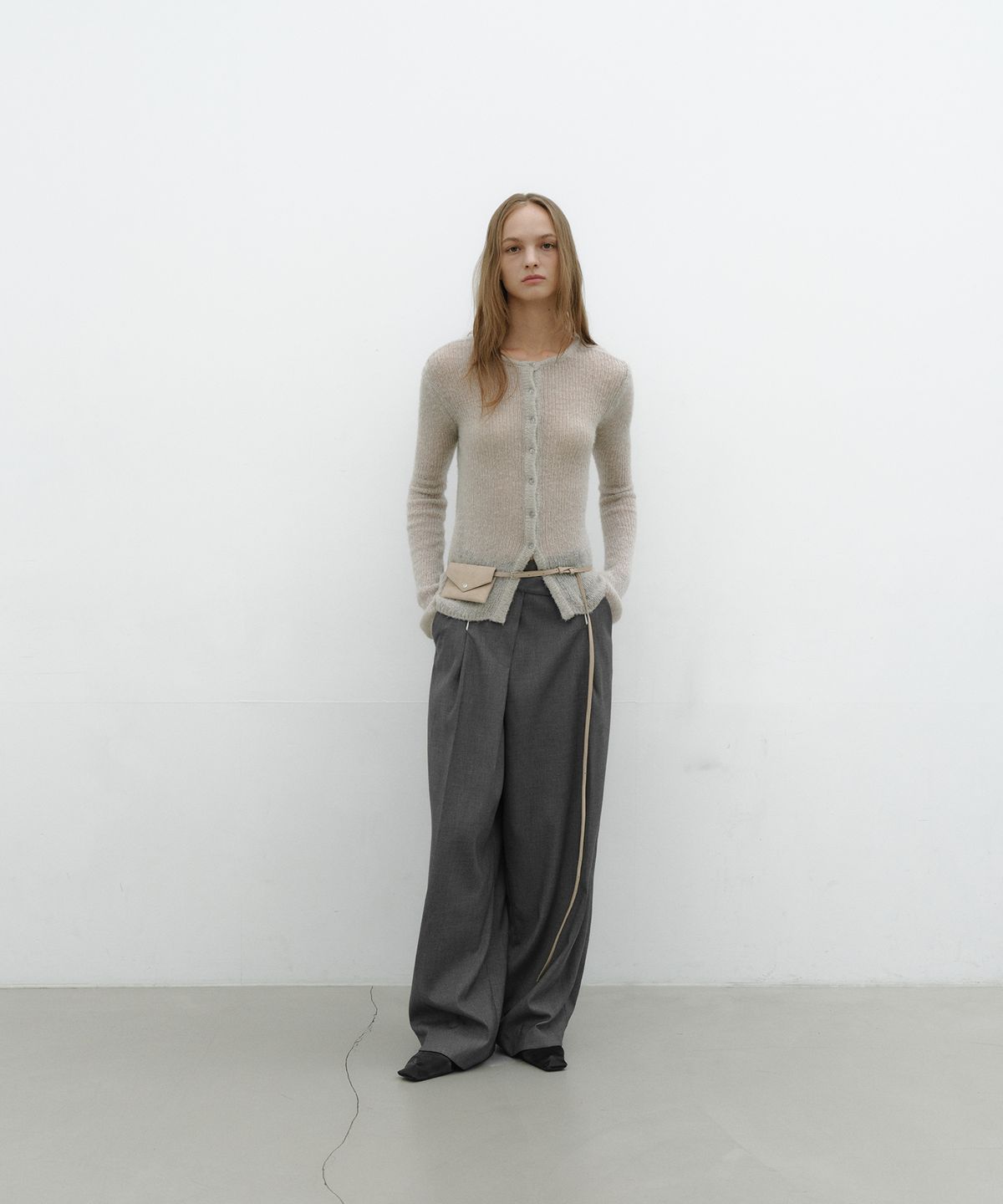 로우타이드(LOW TIDE) ALPACA HAND WARMER KNIT [GREY]