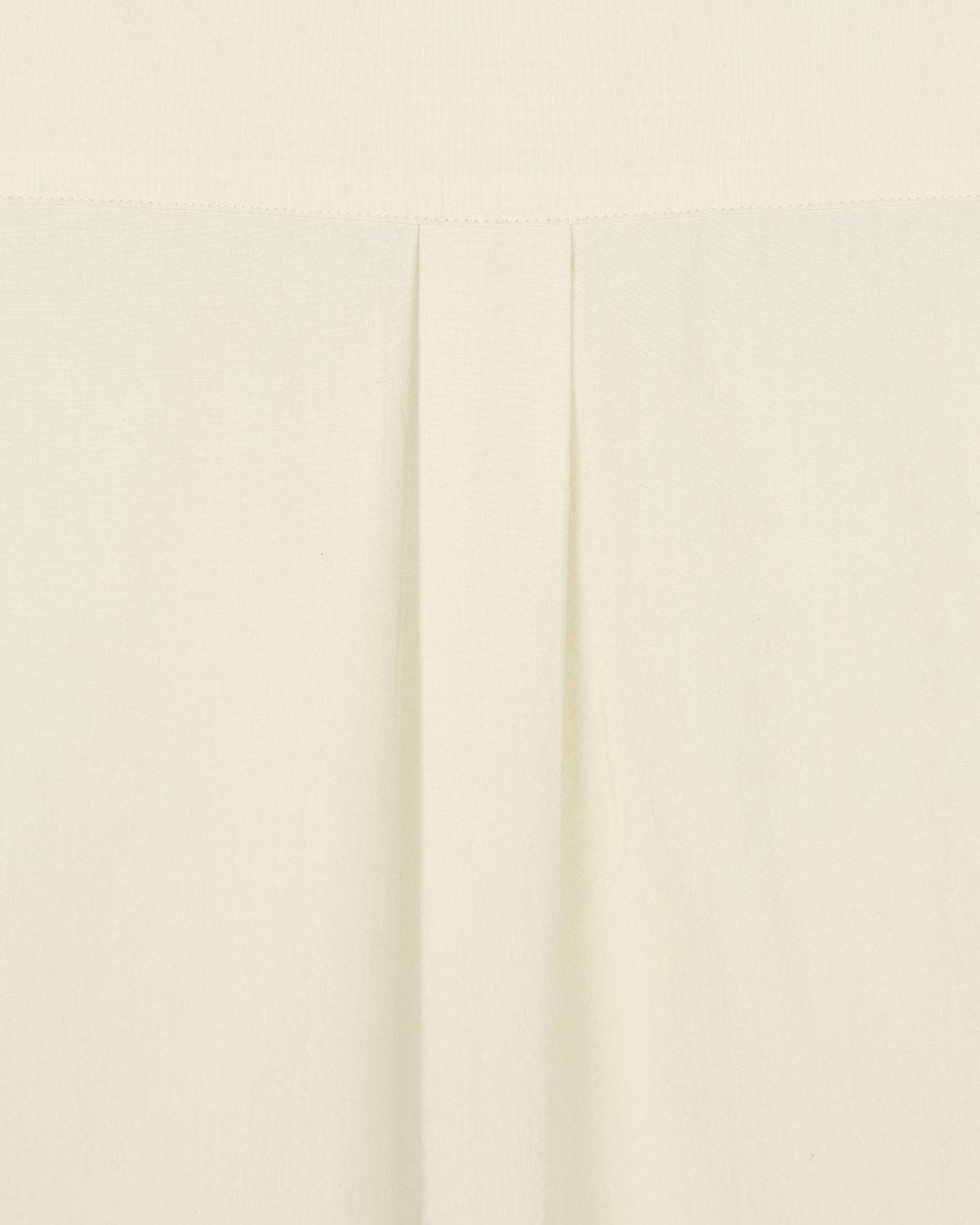 비슬로우(BESLOW) RIPPLE COTTON HALF SHIRT CREAM