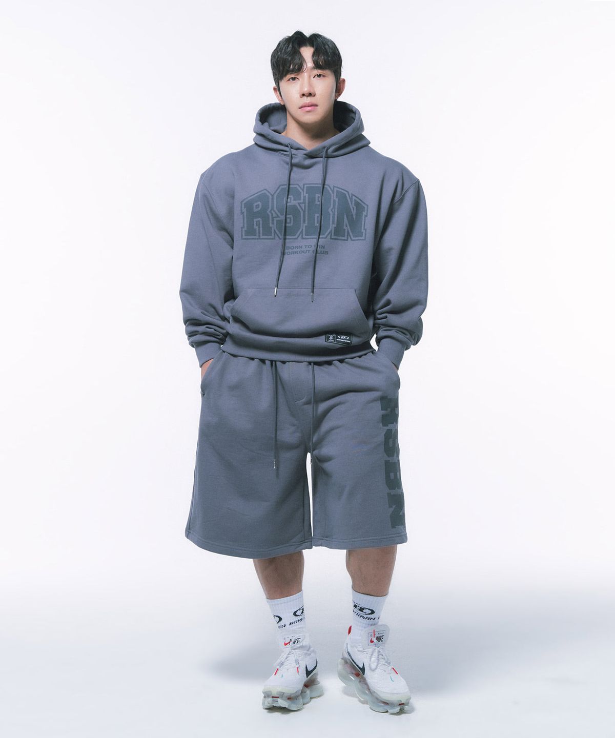 본투윈(BORN TO WIN) RSBN HALF PANTS LONG VER [CHARCOAL]
