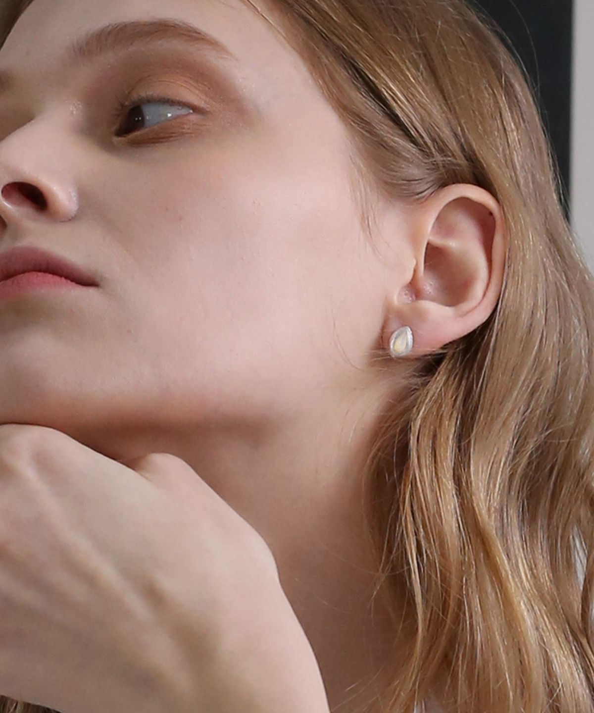 레인디어(REINDEER) GENTLE STONE EARRING 02