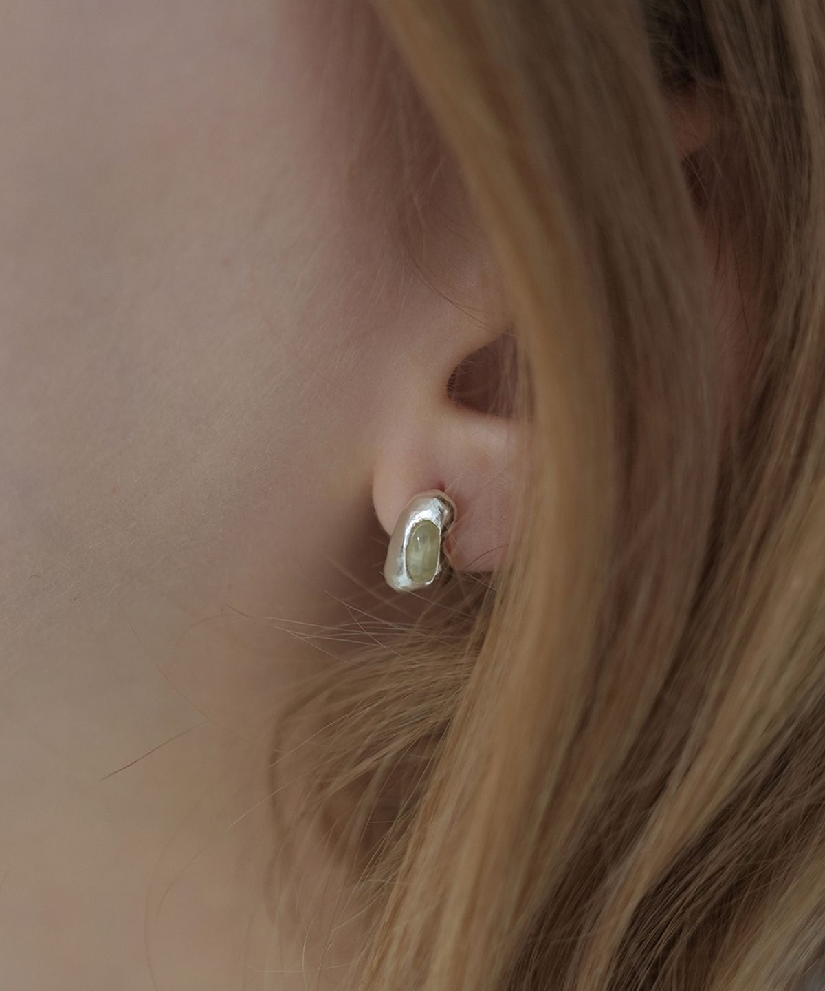레인디어(REINDEER) GENTLE STONE EARRING 03