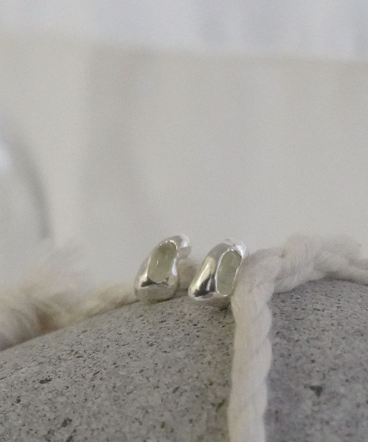 레인디어(REINDEER) GENTLE STONE EARRING 03
