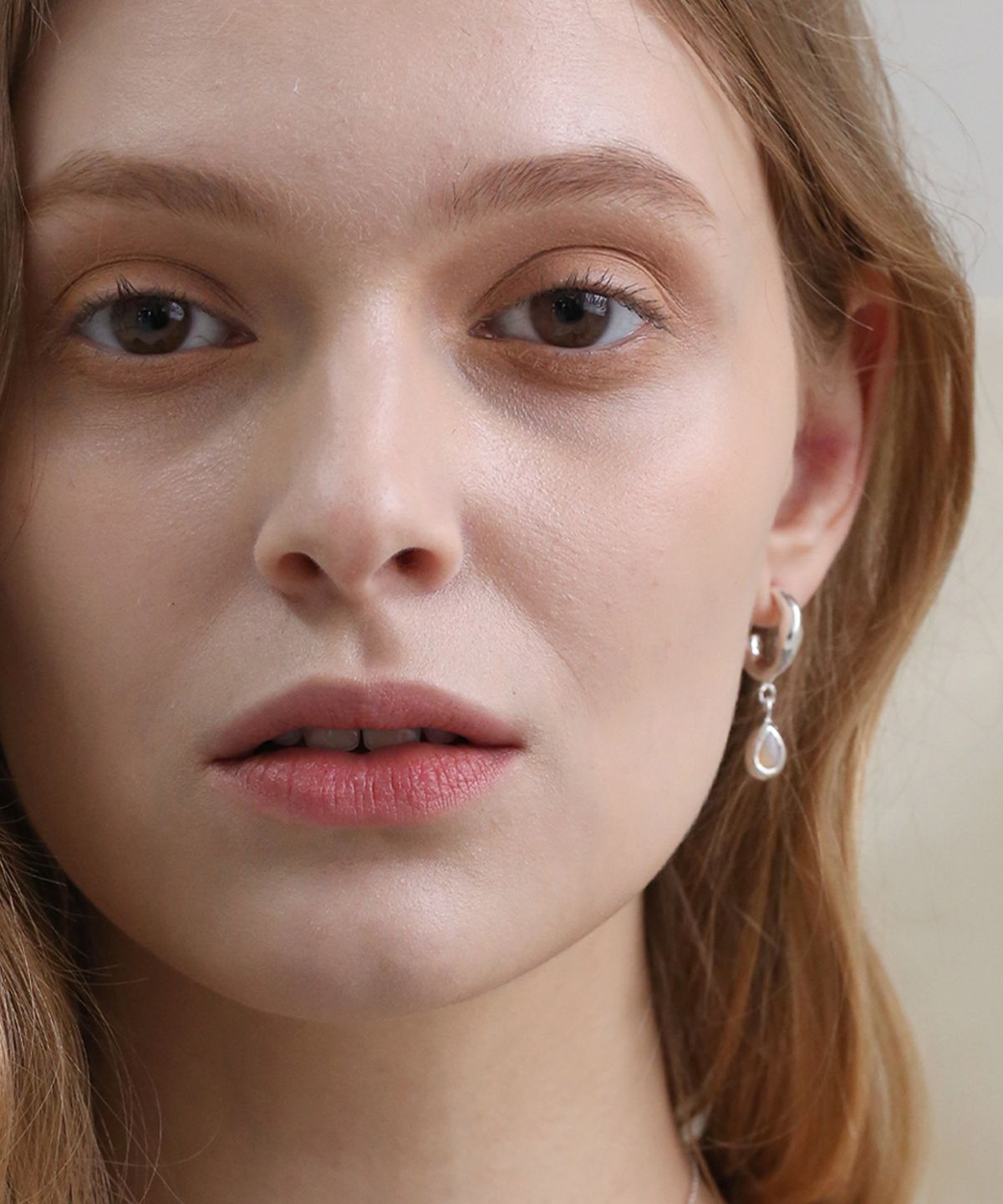 레인디어(REINDEER) GENTLE STONE EARRING 06