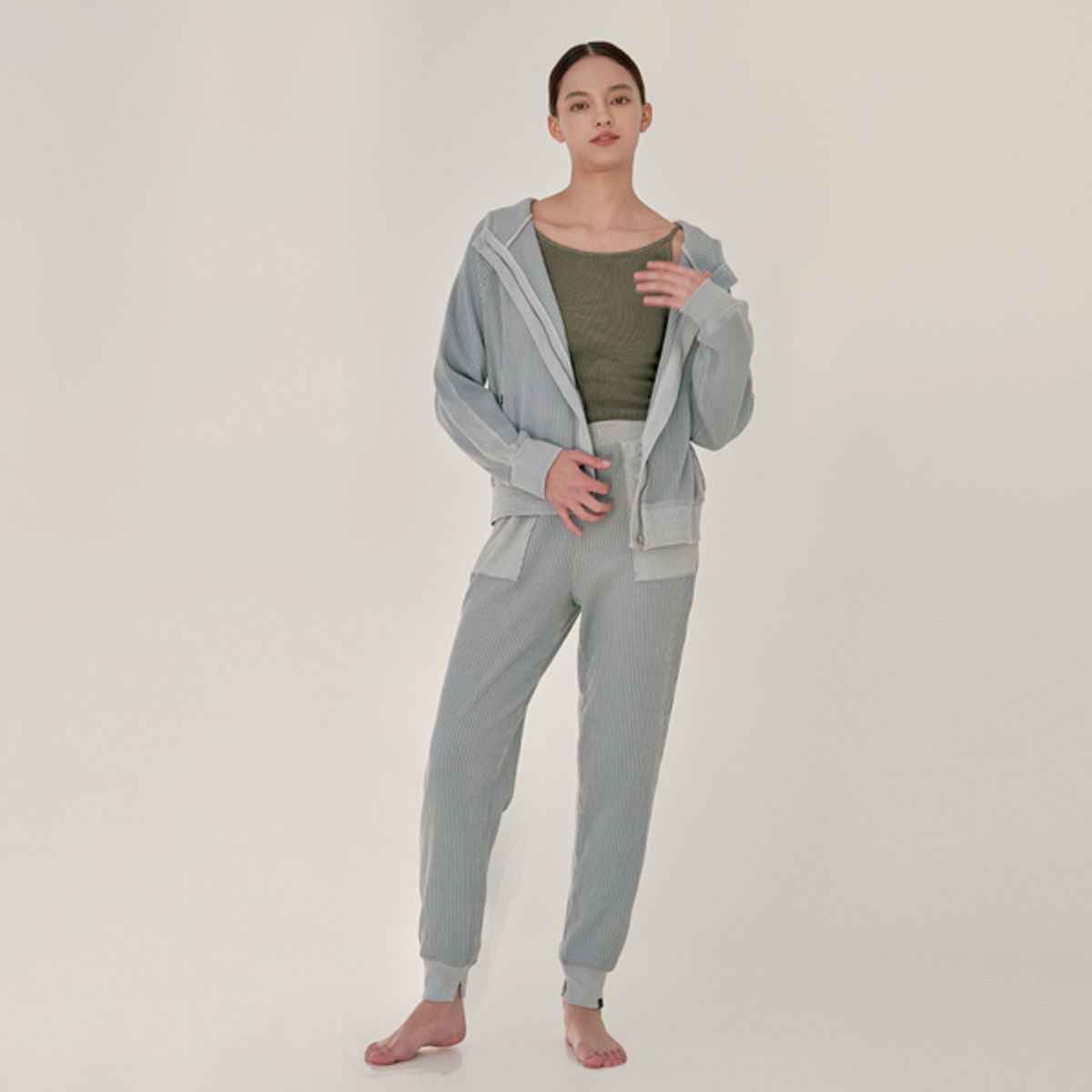 오즈이즈(OZEZ) OZPN2089 와플 조거 팬츠 - 그레이 스카이