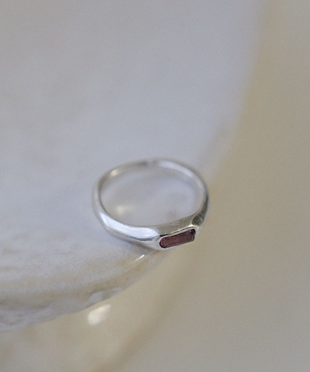 레인디어(REINDEER) GENTLE STONE RING 01