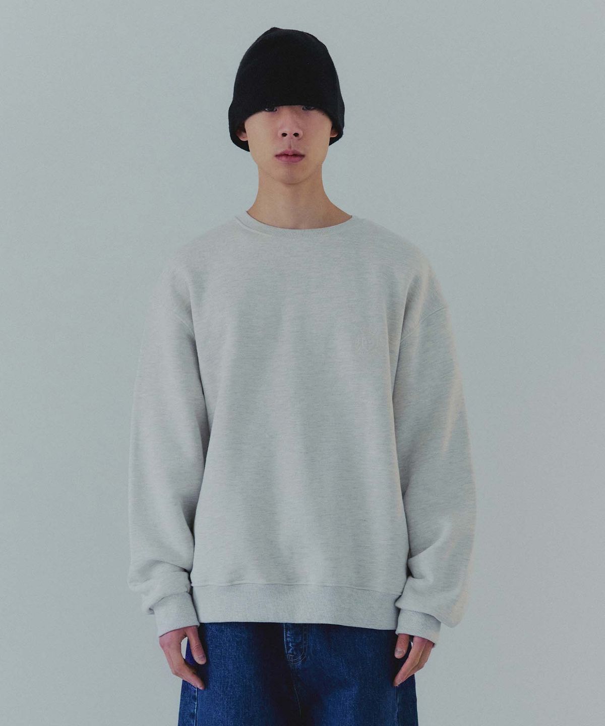 플랙(PLAC) FREI X PLAC 월계수 로고 스웨트 셔츠 오트밀