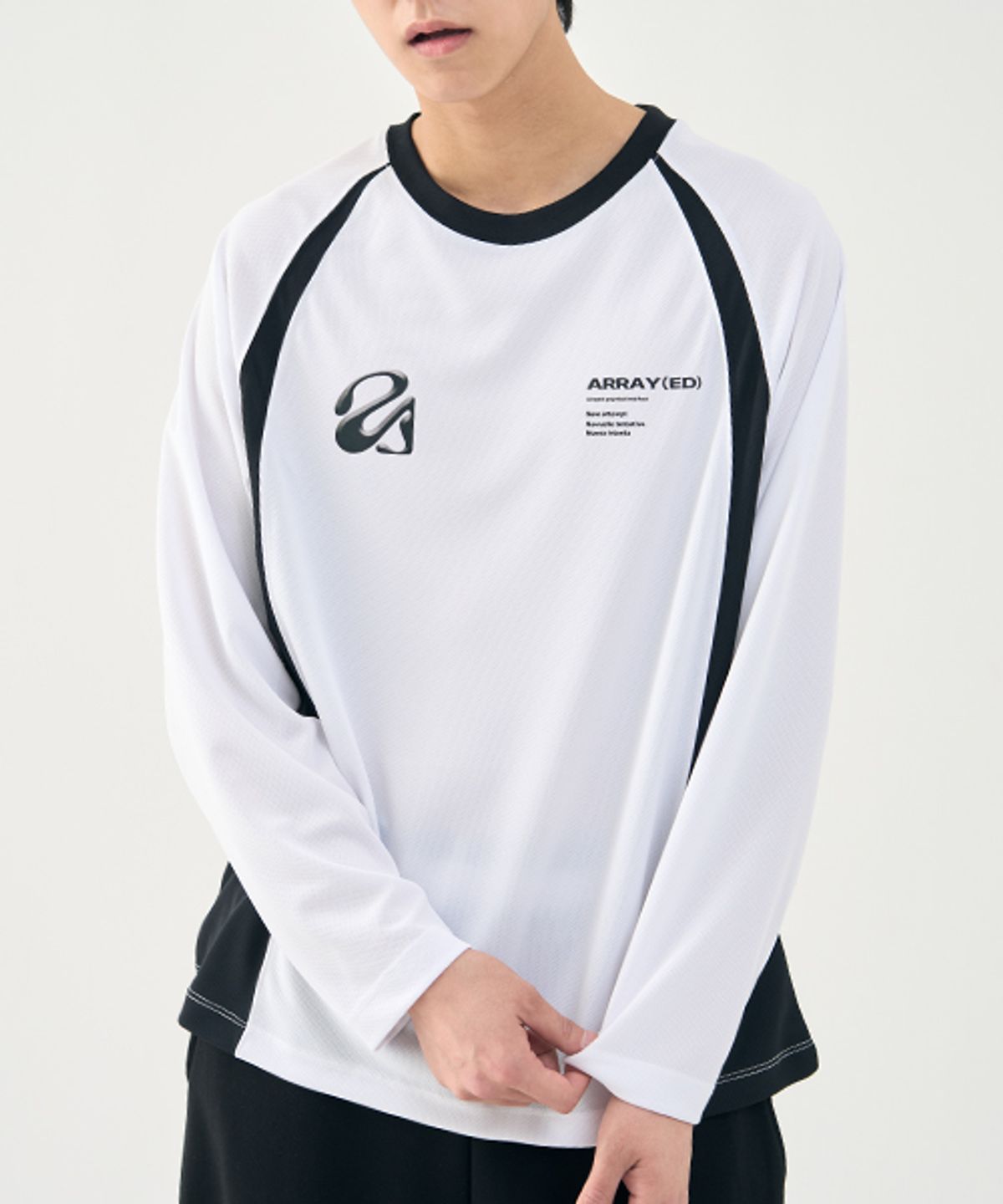 어레이드(ARRAYED) 플렛 백 메쉬 래글런 롱슬리브 티셔츠 [BLACK]