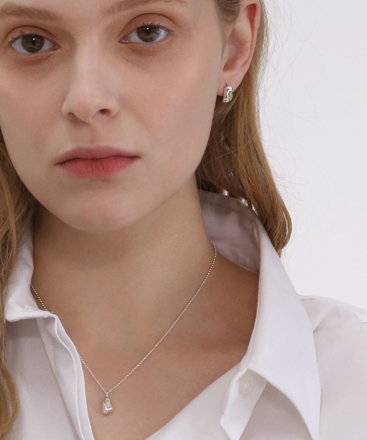 레인디어(REINDEER) GENTLE STONE NECKLACE 03