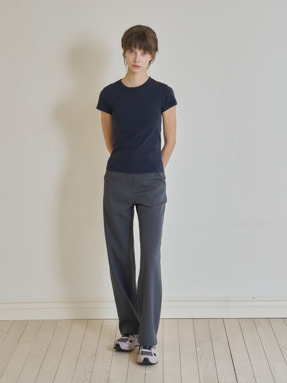 노우드(NOEUD) Round short sleeves (Charcoal)