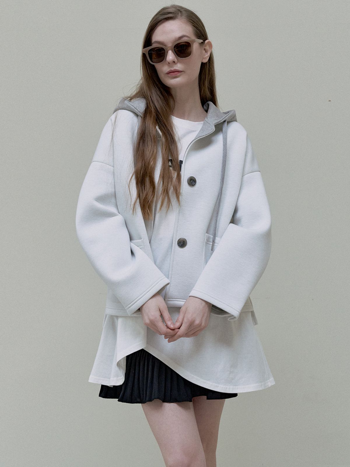 아방(AVANT-G) Neoplan Hooded Jumper - white