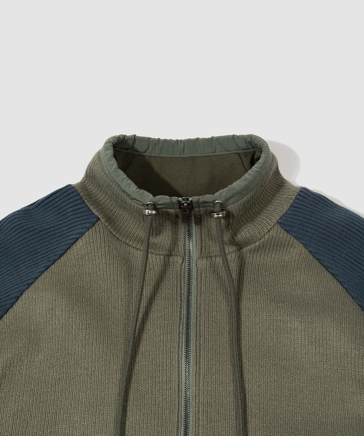 더가스펠오브(THEGOSPELOF) WOVEN BINDING KNIT ZIPUP / OLIVE NAVY