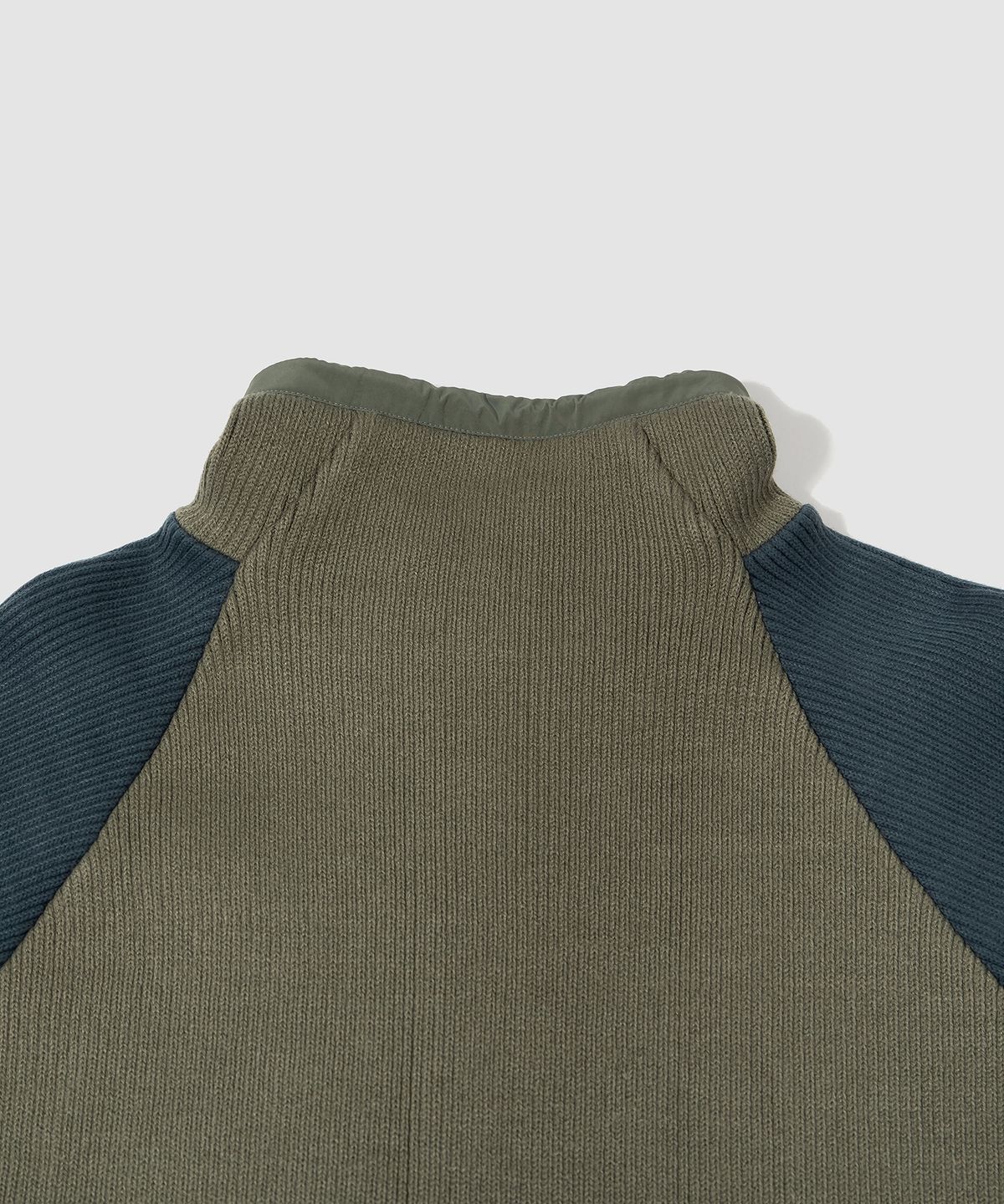 더가스펠오브(THEGOSPELOF) WOVEN BINDING KNIT ZIPUP / OLIVE NAVY
