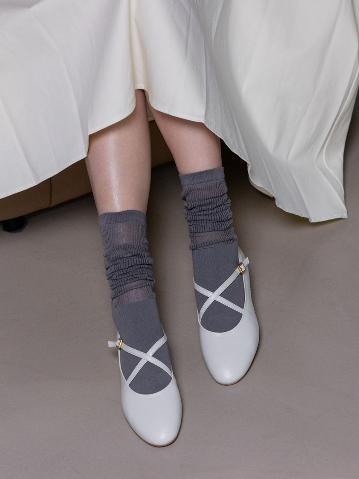 쥬다르(JEU DART) cross ballerina flat  ivory