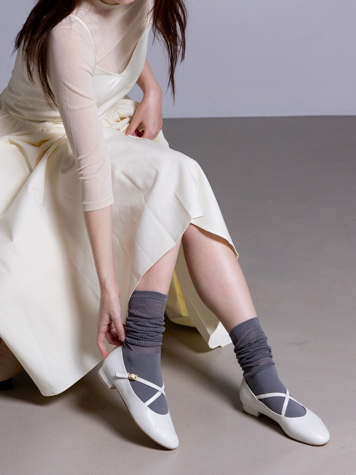 쥬다르(JEU DART) cross ballerina flat  ivory