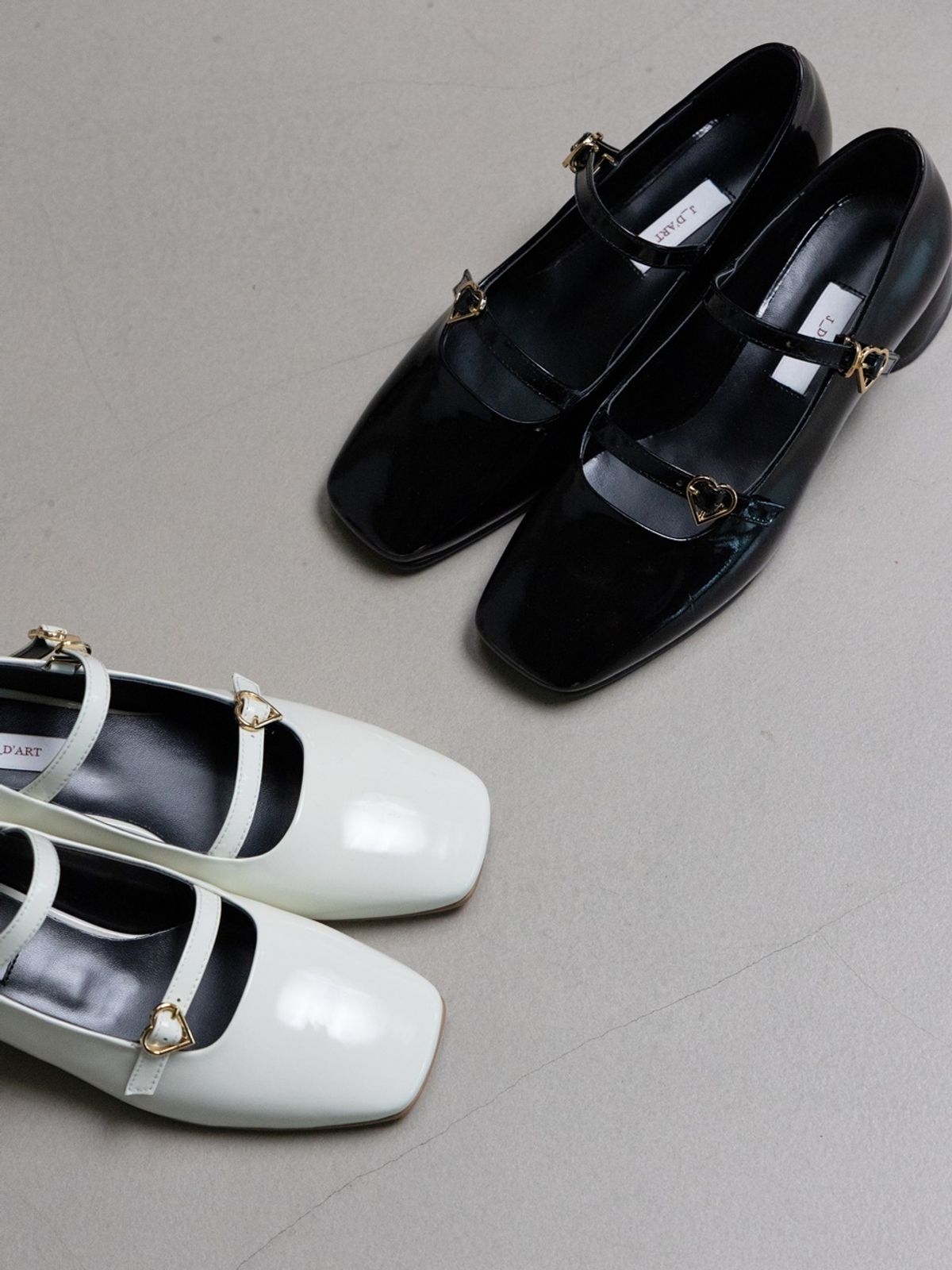 쥬다르(JEU DART) lovely two strap flat black