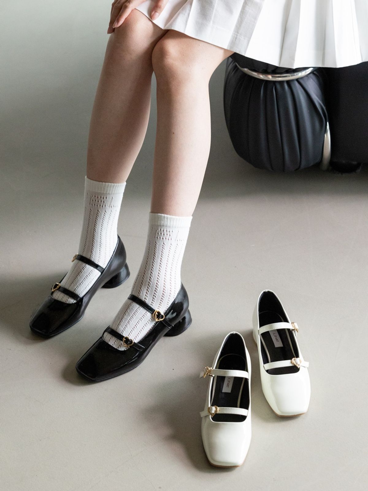 쥬다르(JEU DART) lovely two strap flat black
