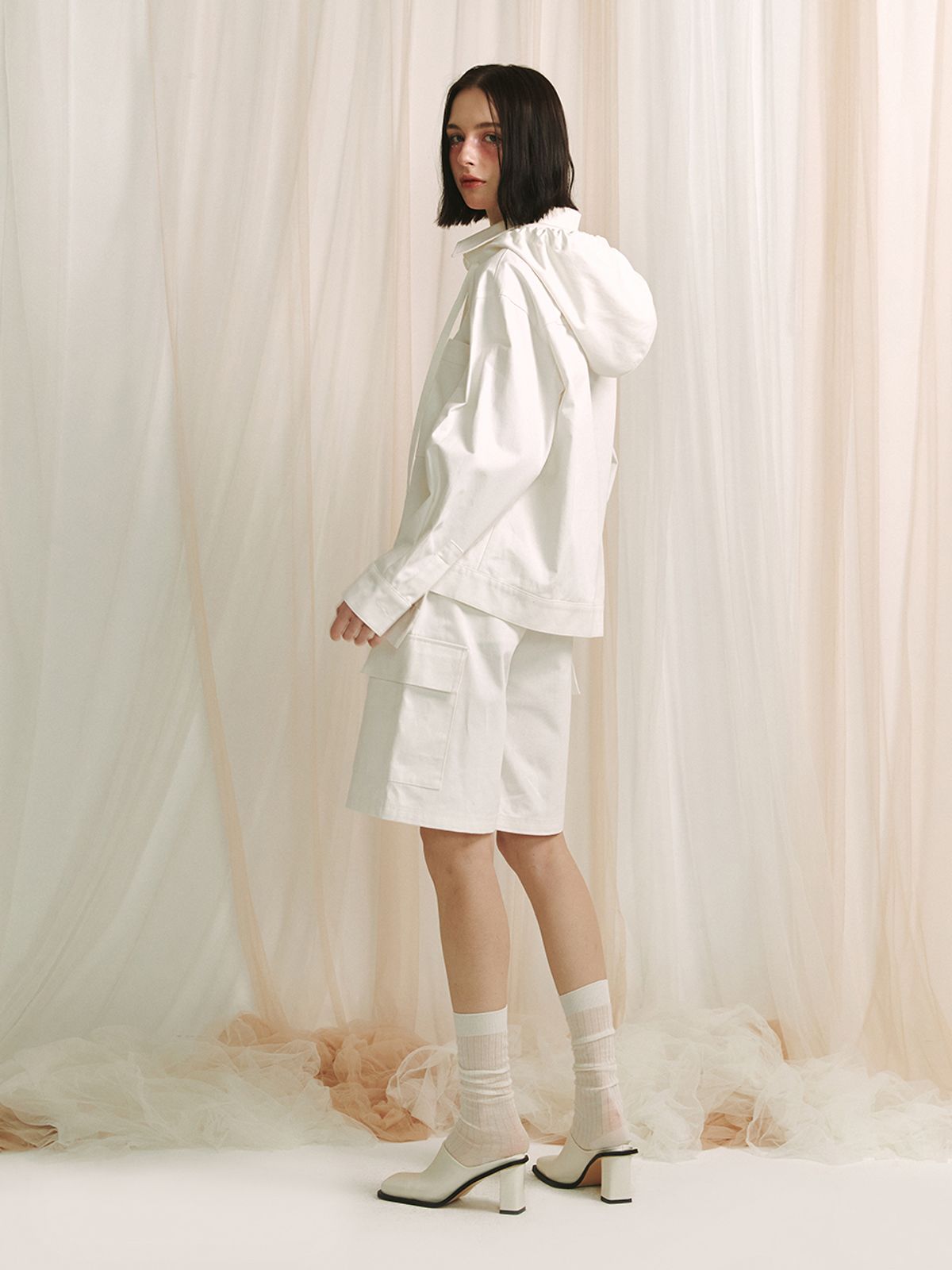 민더리(MEENDERI) HOODIE SHIRT JACKET - WHITE
