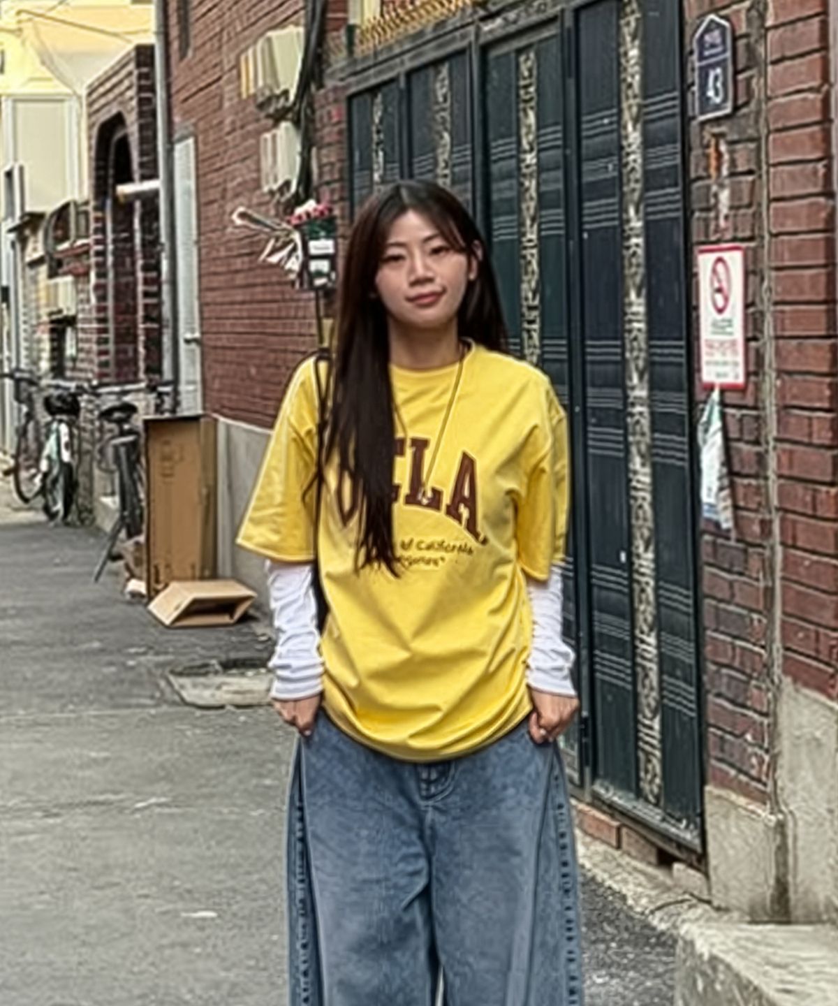 유씨엘에이(UCLA) 남여공용 분또 베이직 라운드 티셔츠[YELLOW](UA4ST92_75)