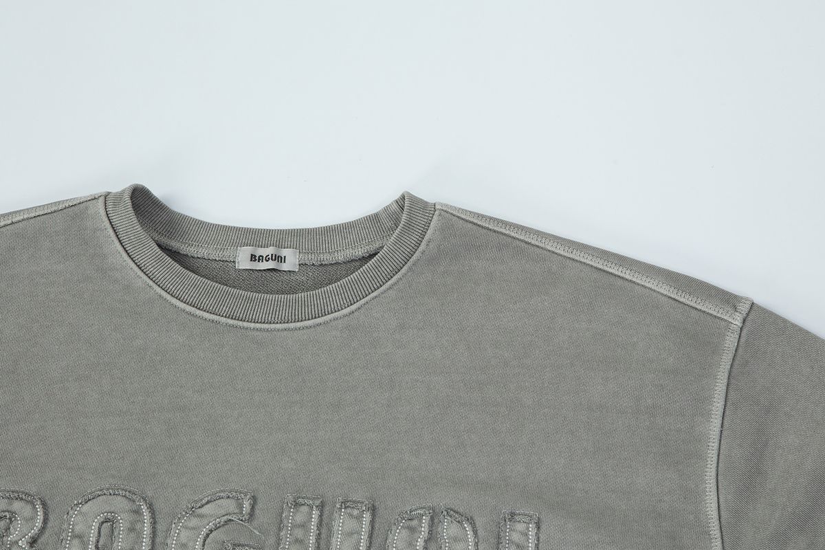 샐러드바구니(SALAD BAGUNI) Heavy Pigment Lettering Sweatshirt - gray