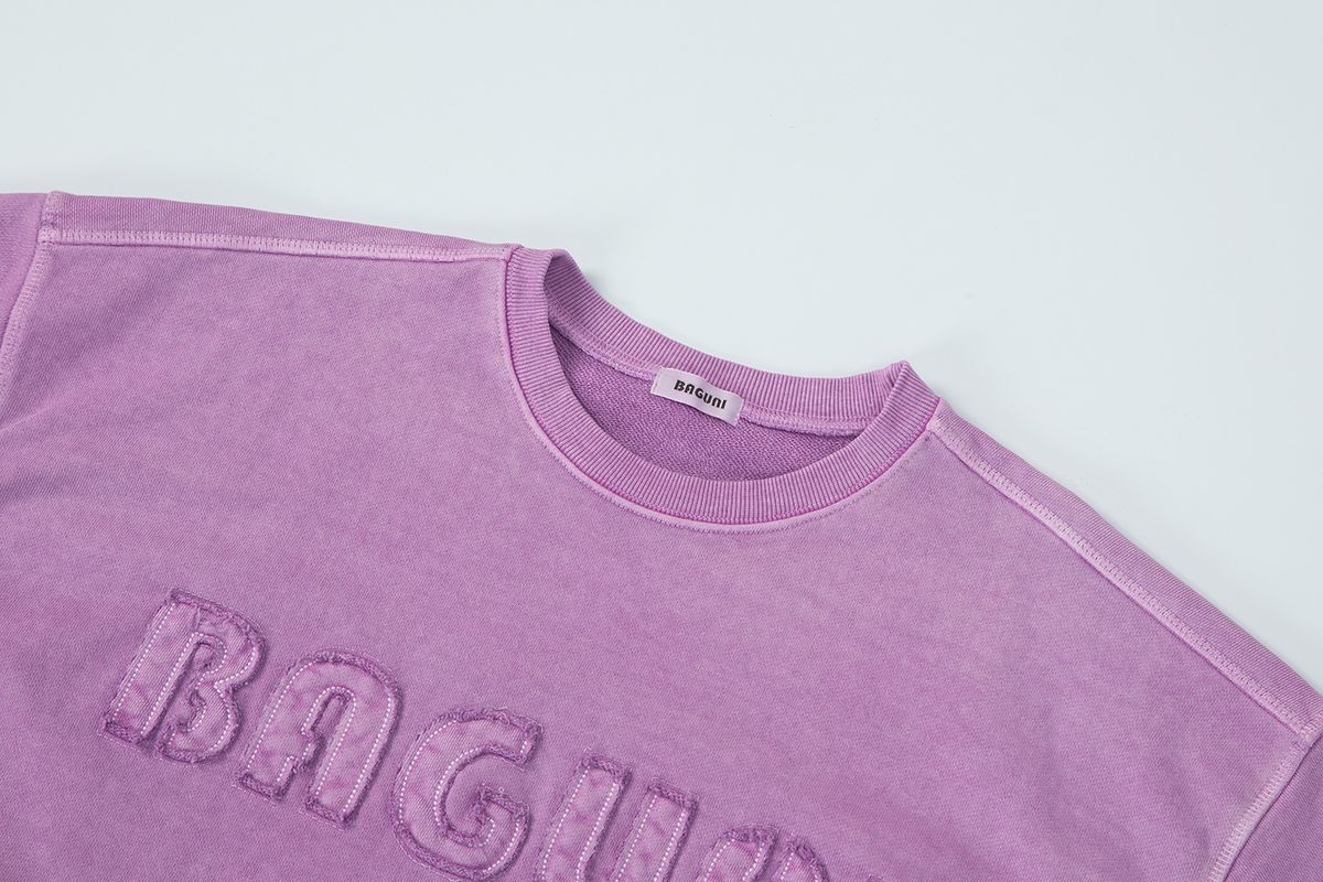 샐러드바구니(SALAD BAGUNI) Heavy Pigment Lettering Sweatshirt - light purple
