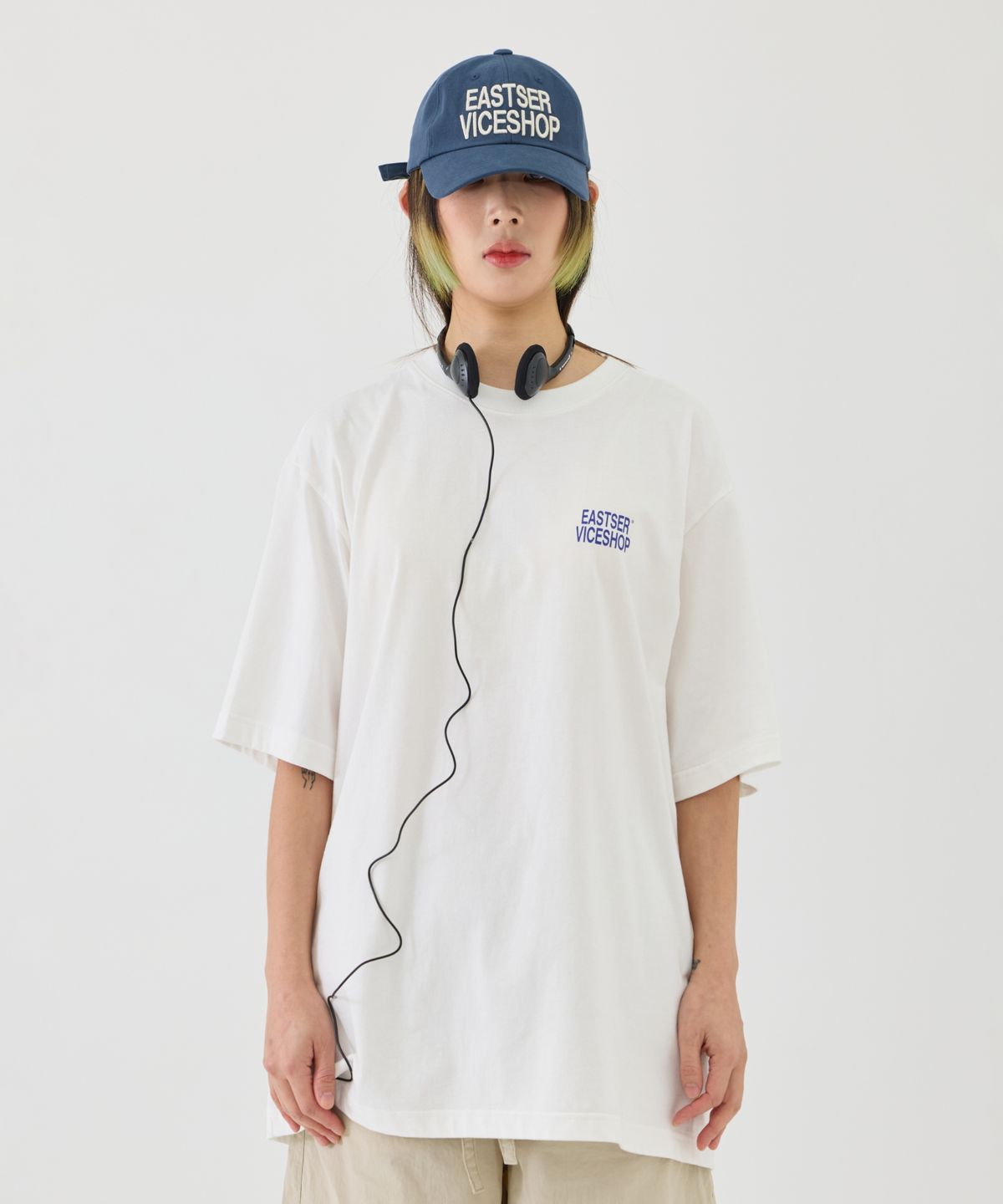 이스트서비스샵(eastserviceshop) Vice Shop Half T - White