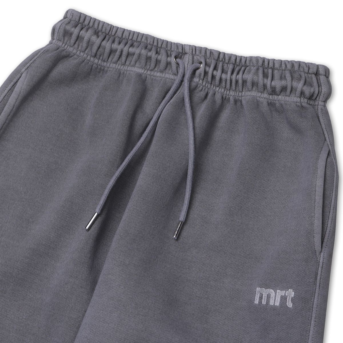 마르트(MARRT) 피그먼트 라인핀턱 팬츠 라이트그레이