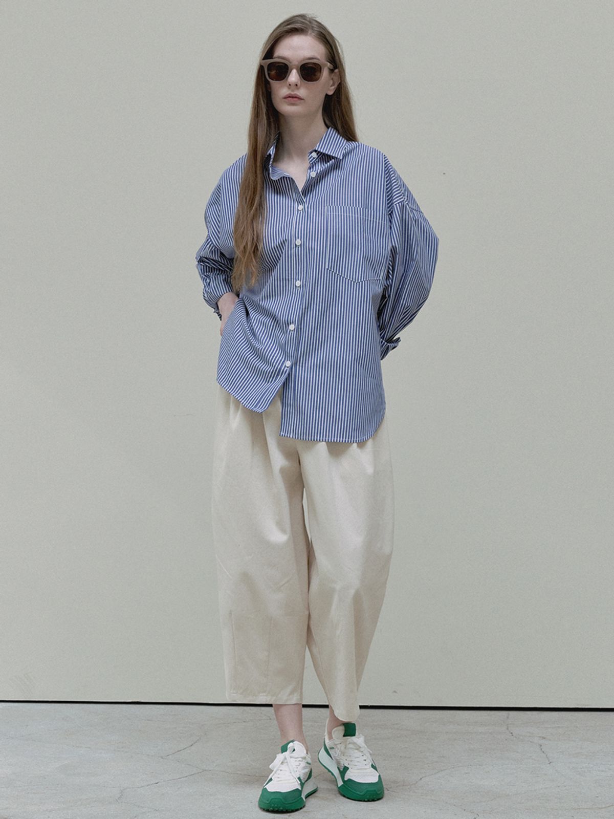 아방(AVANT-G) Unbalance Stripe overfit shirt - blue