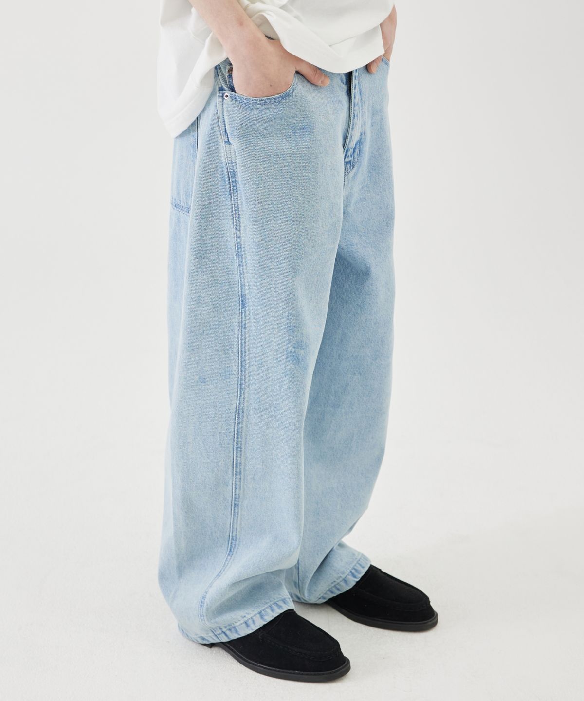 이스트서비스샵(eastserviceshop) Vintage Washed Curved Denim - Light Blue