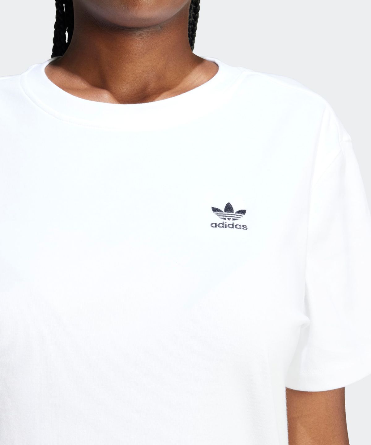 아디다스(ADIDAS) 트레포일 드레스 - 화이트 / IN8459