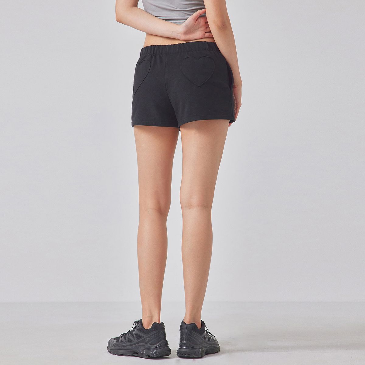 탑걸(TOPGIRL) HEART PATCH SHORTS_T416BT701