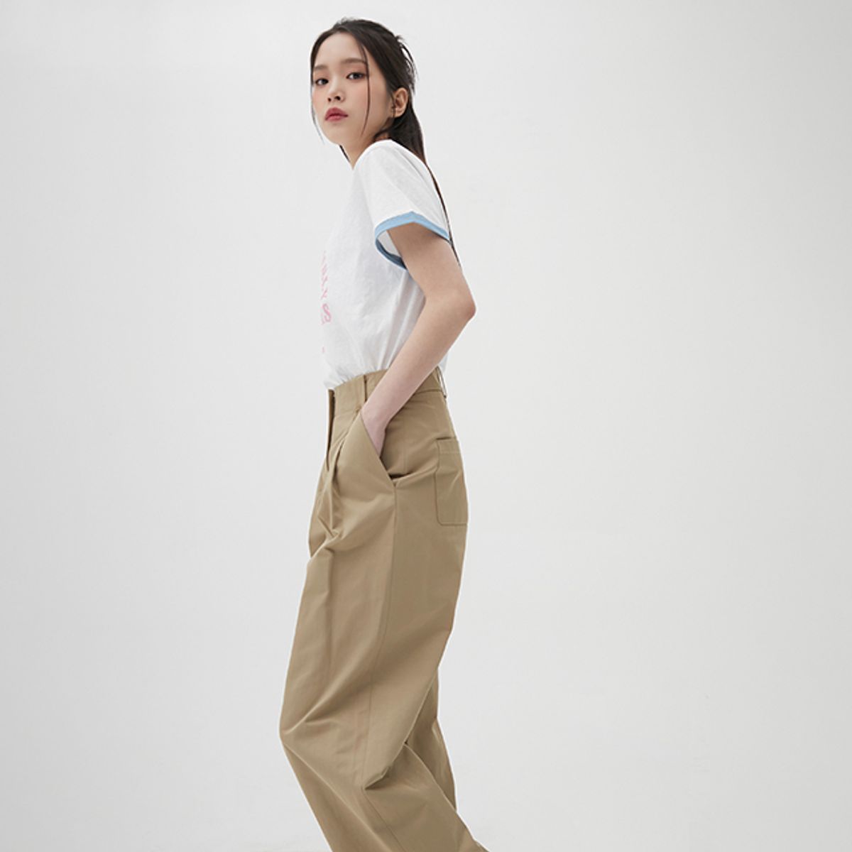 랩(LAP) 투턱 와이드 팬츠 AQ1WP269