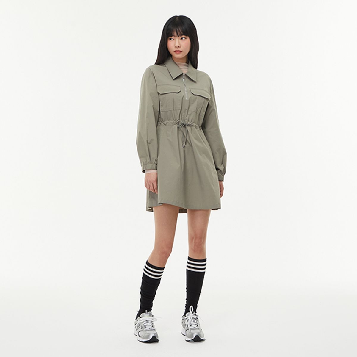 랩(LAP) 카고포켓 반집업 미니원피스 AQ1WO263