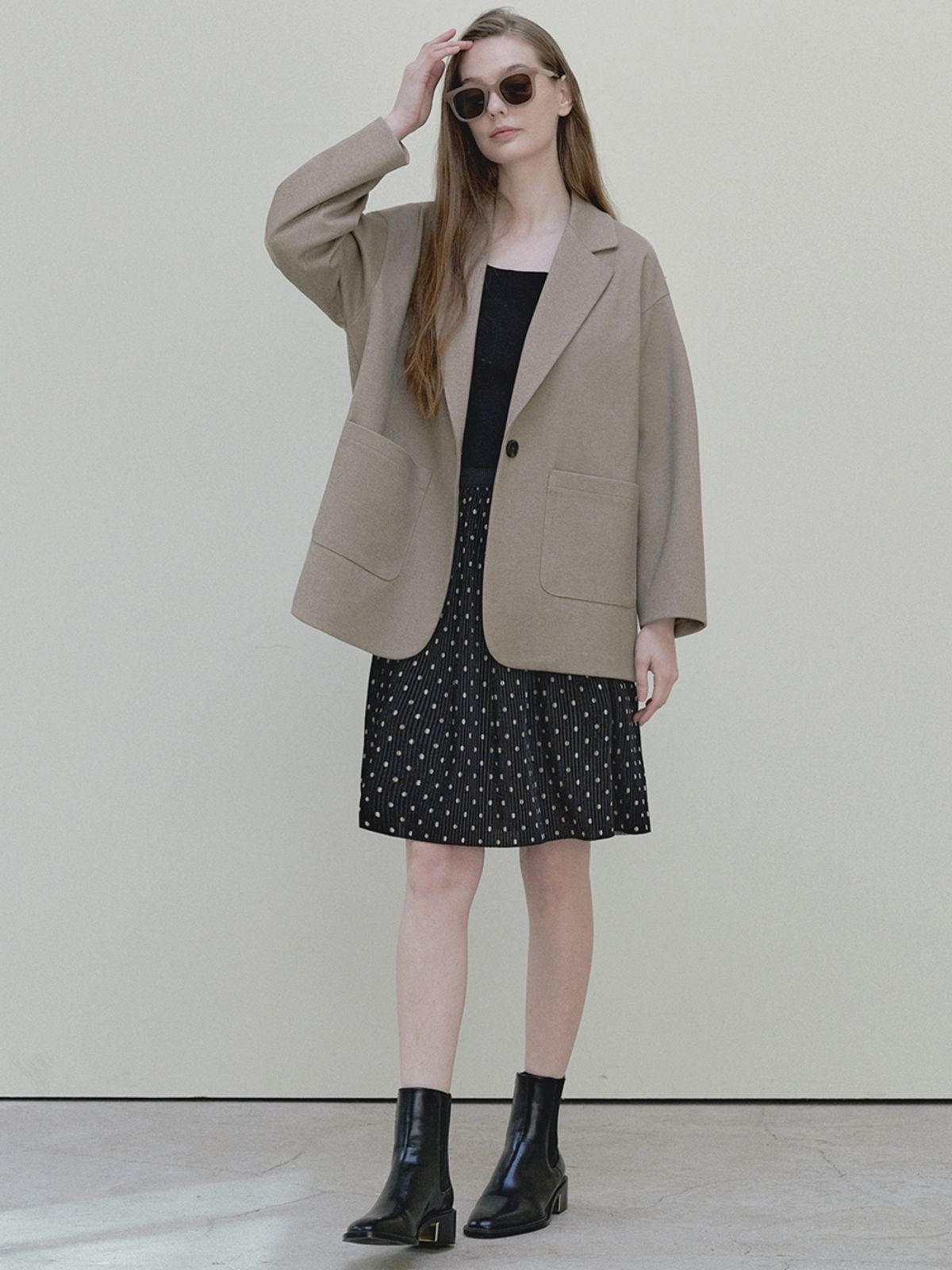 아방(AVANT-G) Dot Velvet Midi Skirt - black