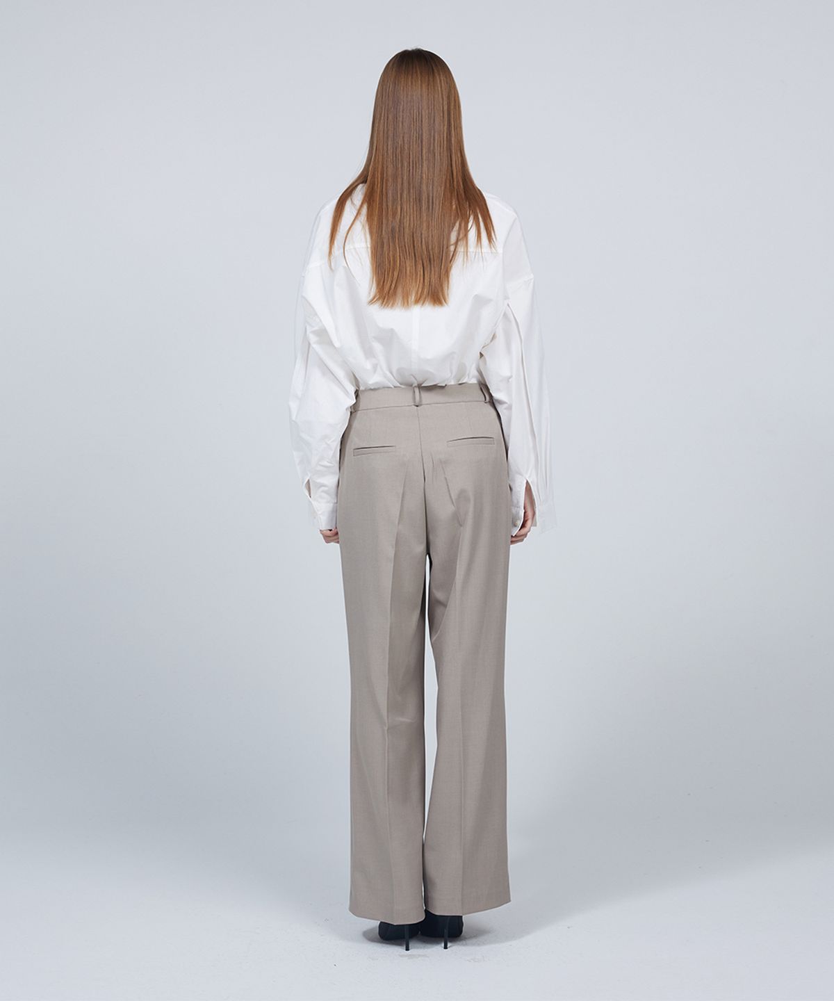 므아므(MMAM) [ESSENTIAL] Pocket basic pin tuck over-fit shirt
