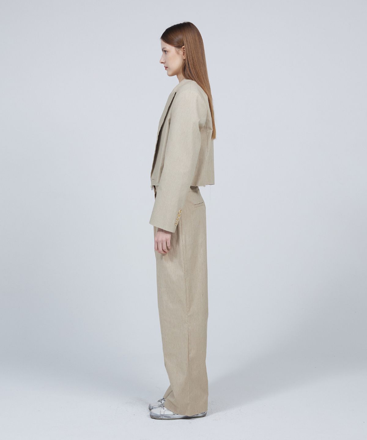므아므(MMAM) [ESSENTIAL] Linen signature pin tuck slacks