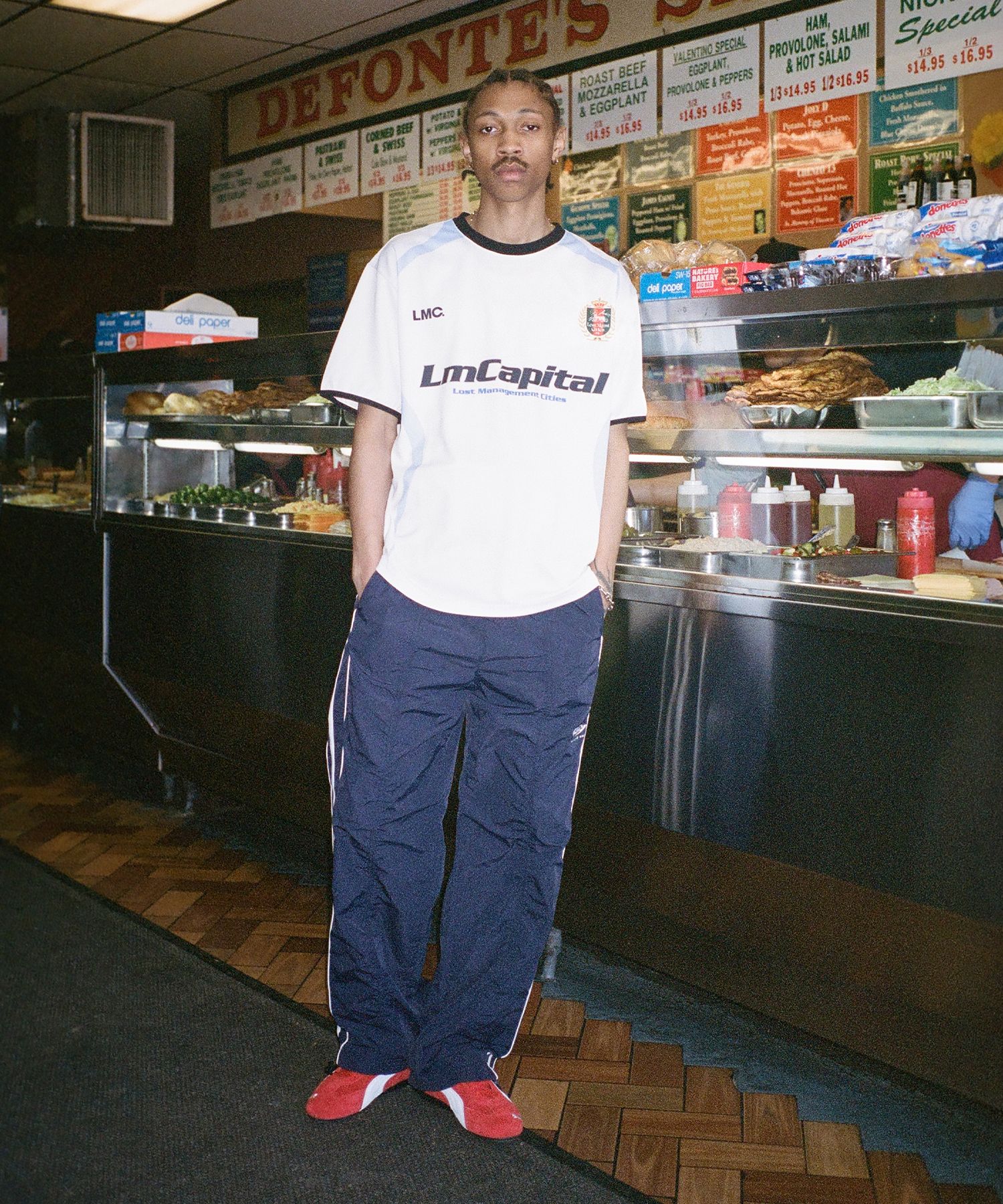 ★韓国の人気★【LMC】★CAPITAL SOCCER JERSEY TE.E★ LMC / エルエムシー】CAPITAL SOCCER JERSEY TEE（Tシャツ