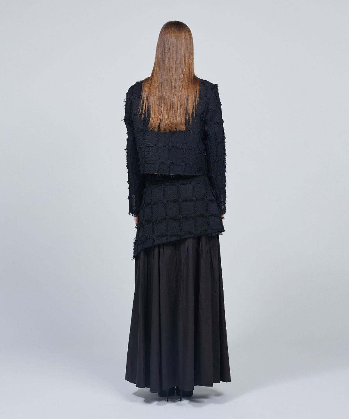 므아므(MMAM) [ESSENTIAL] Fringe double cropped blazer