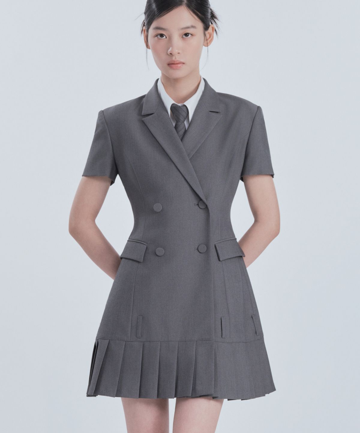 마우솔레움(MAU SOLEUM) [기장 선택] Jenn Pleated Half-Sleeve Suit Jacket Dress - Grey
