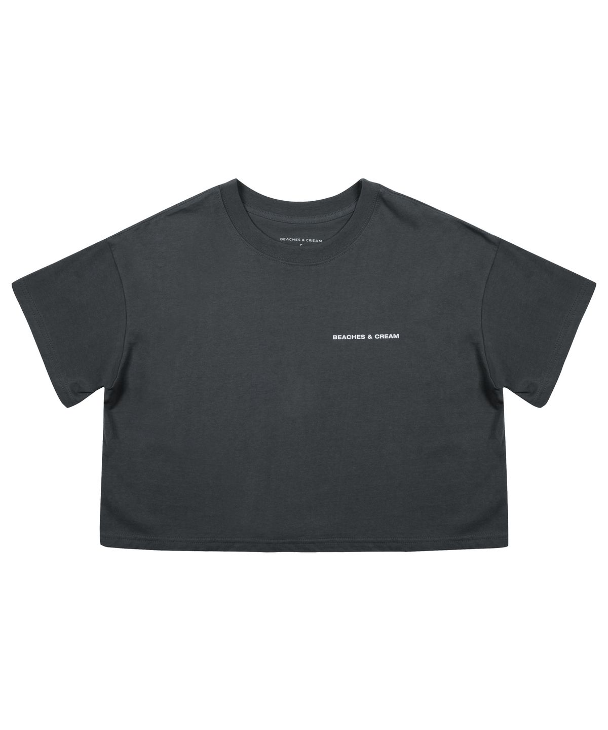 비치스앤크림(BEACHESANDCREAM) [CROP FIT]SIMPLE LOGO SHORT SLEEVES-CHARCOAL