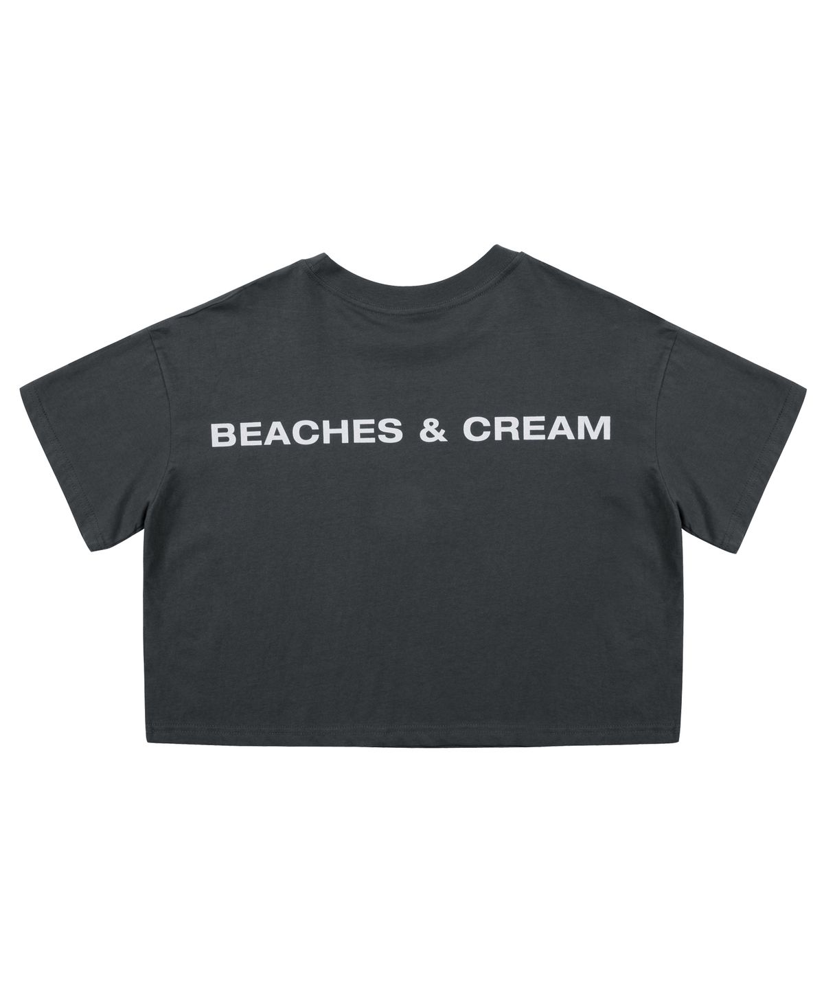 비치스앤크림(BEACHESANDCREAM) [CROP FIT]SIMPLE LOGO SHORT SLEEVES-CHARCOAL